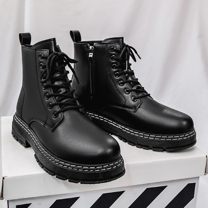 Men's 4-Season Black Patent Le - Guipure Lace Panel บทวิจารณ์และราคา