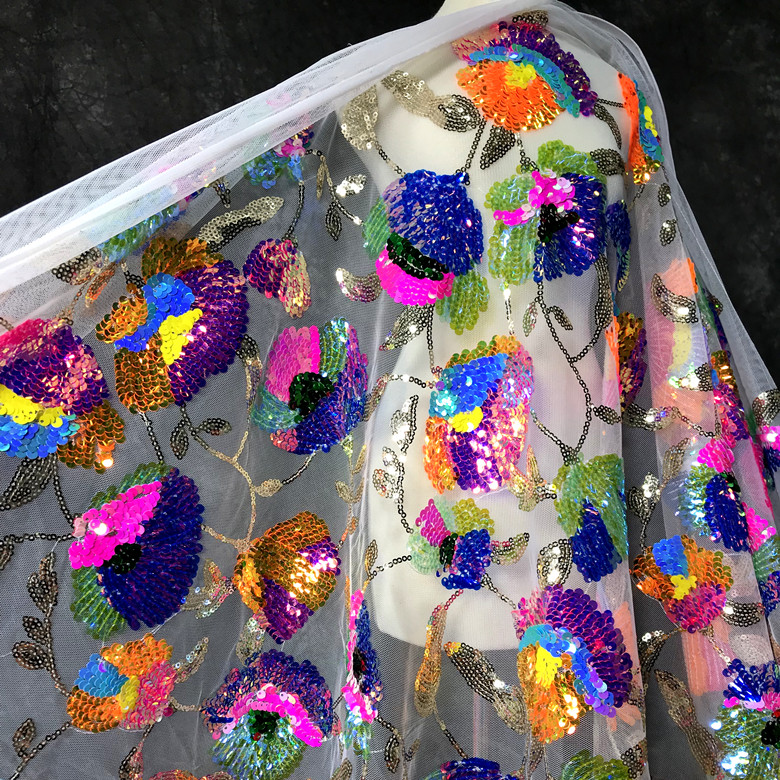 Colorful Crystal Sequins Flowe - Crystal Mesh Fabric บทวิจารณ์และราคา