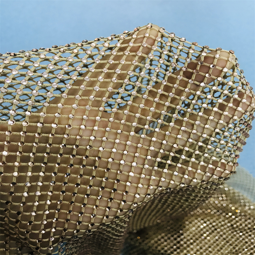Chunky Glitter Blue Yellow Gla - Crystal Mesh Fabric บทวิจารณ์และราคา