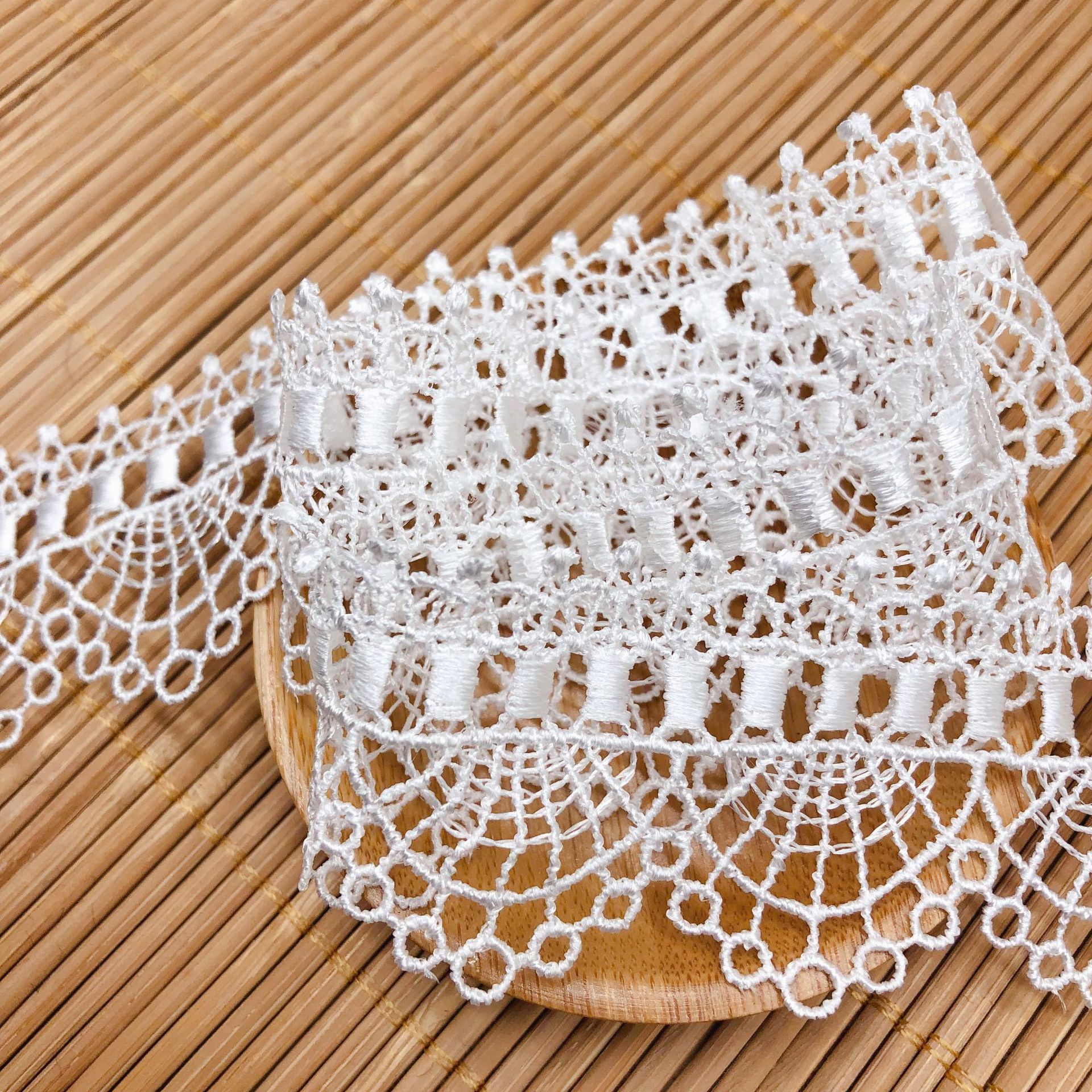 Hollow Embroidery Clavicle Cha - Lace Ribbon Trim บทวิจารณ์และราคา