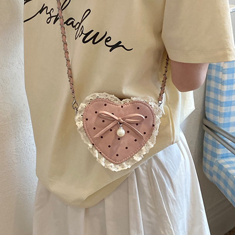 Red Heart Shaped Crossbody Bag - Pearl Trim Chain บทวิจารณ์และราคา