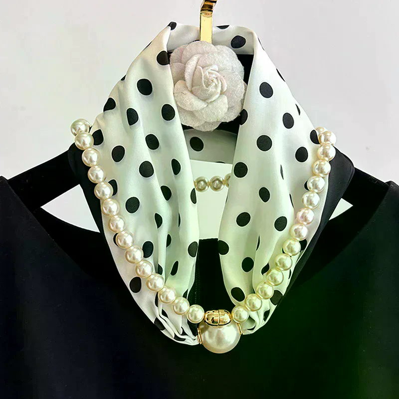 Magnetic Narrow Elegant Satins - Pearl Trim Chain บทวิจารณ์และราคา