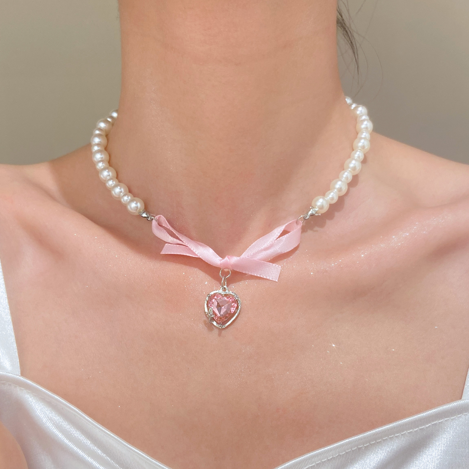 French Romantic Pink Bowknot H - Pearl Trim Chain บทวิจารณ์และราคา